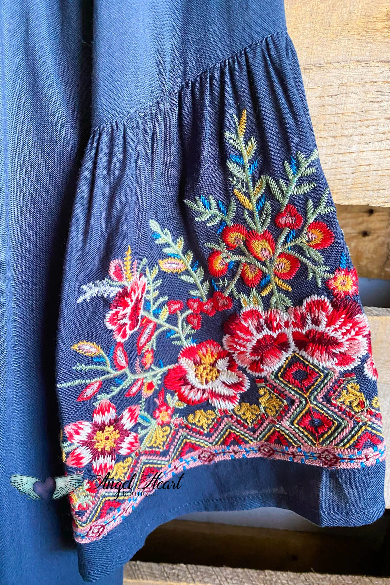 AHB EXCLUSIVE: Happy Harvest Top - Midnight Charcoal - SALE
