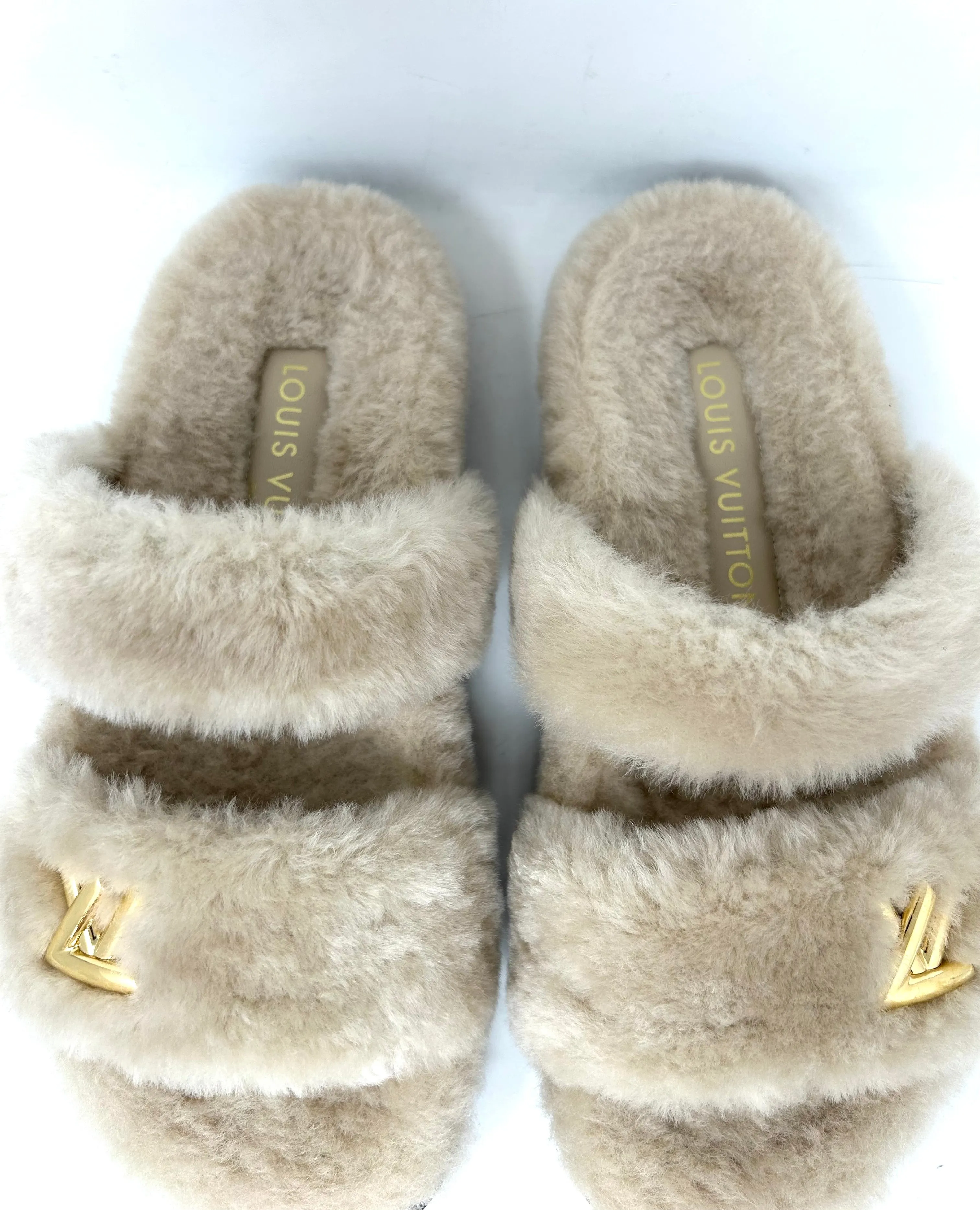 Louis Vuitton Sunset Comfort Nude Shearling Flat Mules 38 UK 5