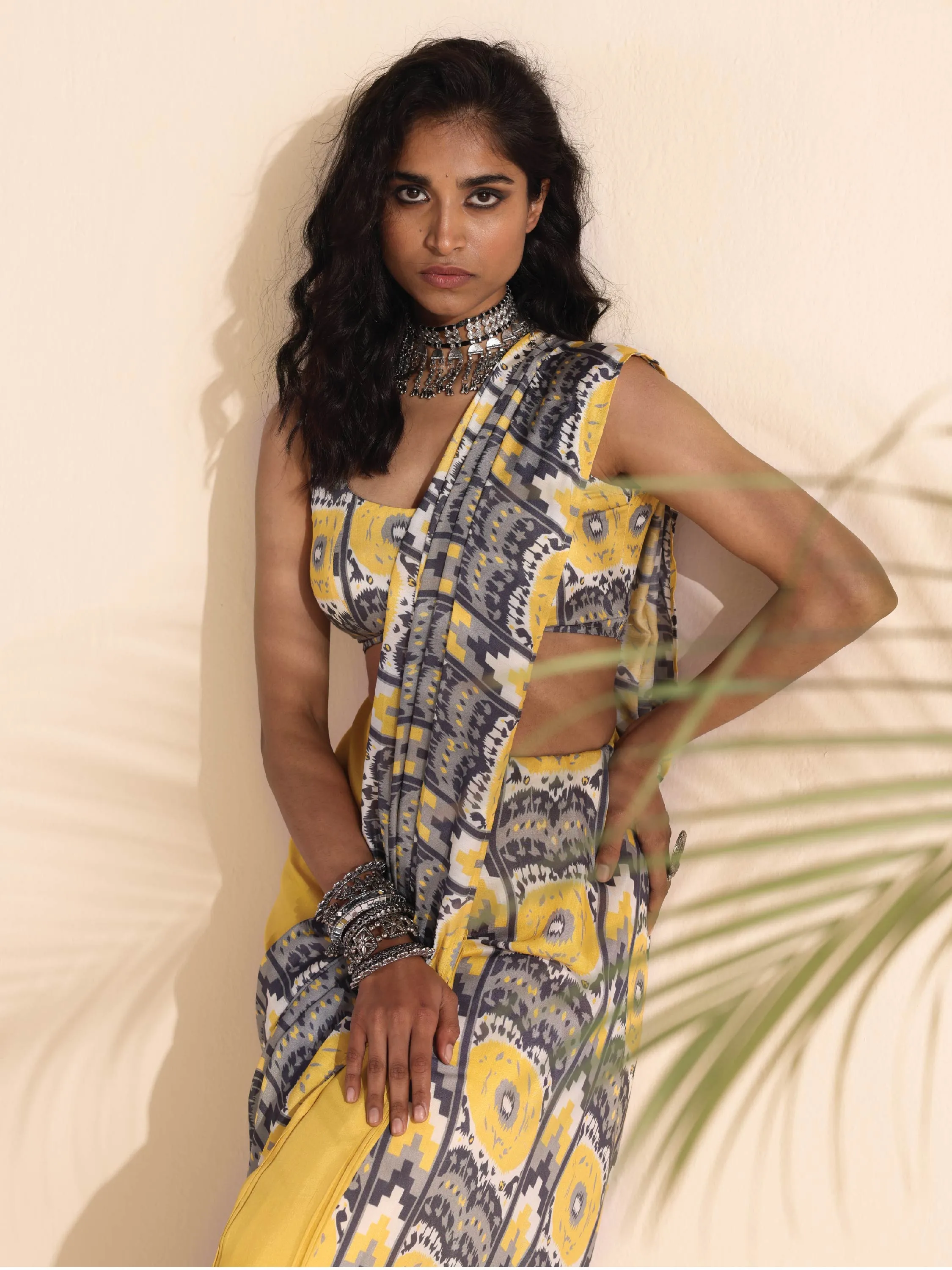 trueBrowns Yellow Muslin Ikat Ready to Wear Saree